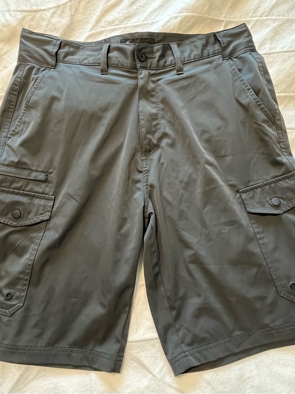 Men's Dark Gray Cargo Shorts Size 34